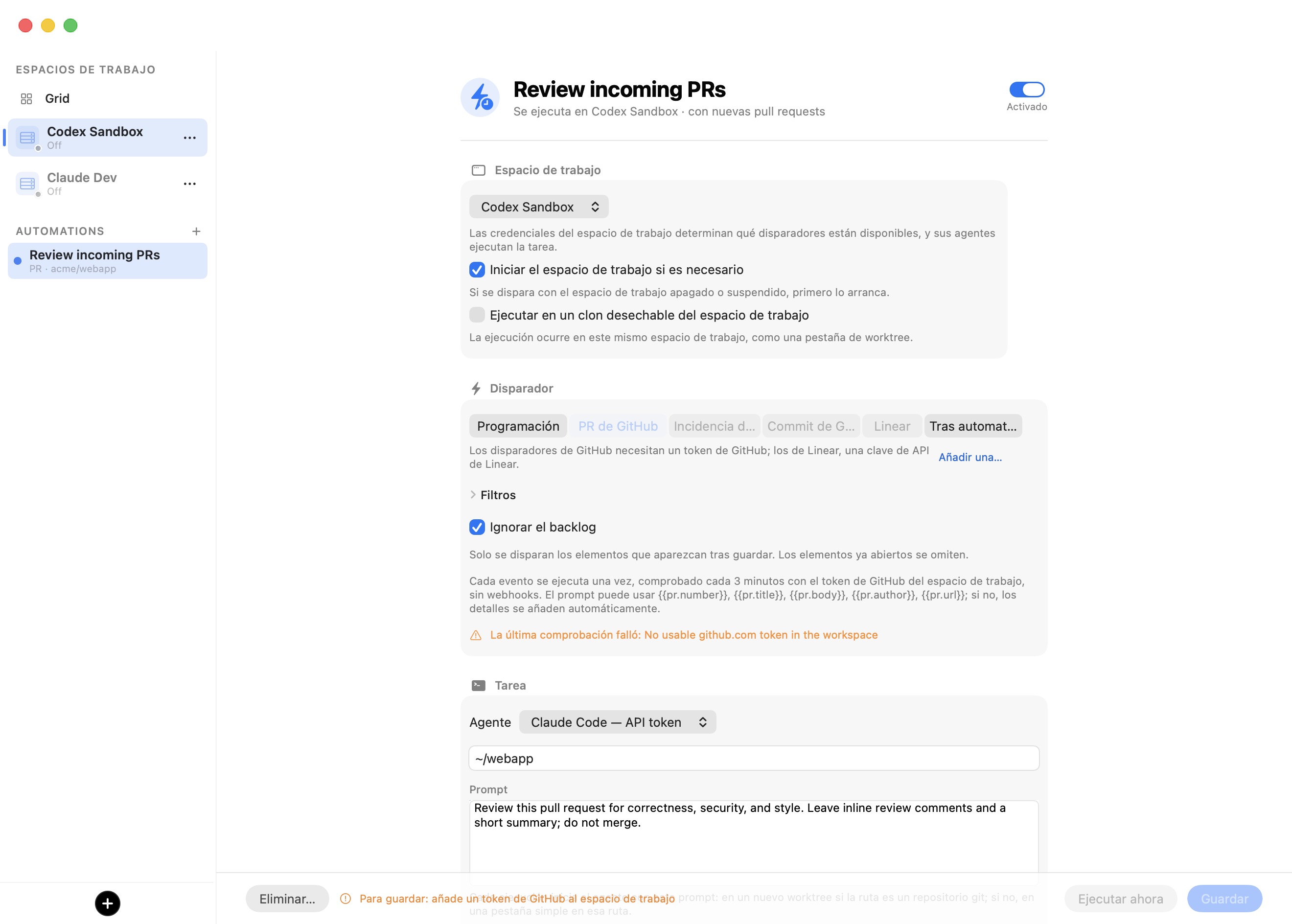 El editor de automatizaciones abierto como una superposición a pantalla completa: un encabezado con el nombre de la automatización y un interruptor Habilitada, luego Espacio de trabajo, Activador (Programación / GitHub PR / GitHub Issue / GitHub Commit / Linear / Tras automatización) con un desplegable Filtros e Ignorar acumulados, y una sección Tarea con el selector de agente, la ruta del repositorio y el prompt. Una barra de acciones fija muestra Eliminar, Ejecutar ahora y Guardar.