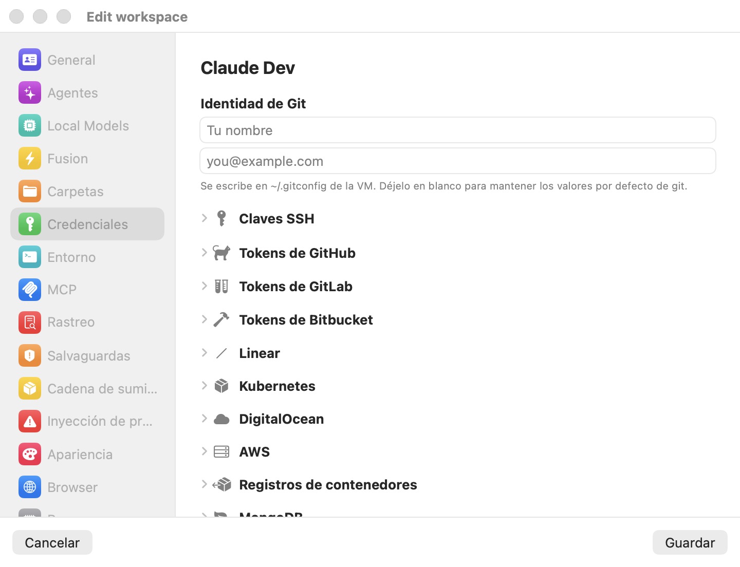El panel de Credenciales del editor del espacio de trabajo, mostrando los campos de Identidad de Git sobre la lista de credenciales configuradas, un botón Añadir credencial y un botón Importar archivo env