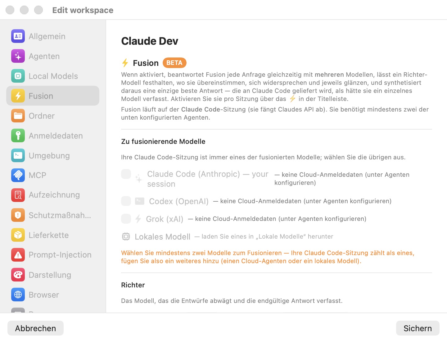 Der Fusion-Bereich des Fensters „Arbeitsbereich bearbeiten“, mit einem BETA-Abzeichen, einer Gruppe „Zu fusionierende Modelle“, die Claude Code, Codex, Grok und Lokales Modell auflistet, und einer Judge-Gruppe mit Auswahlfeldern für Anbieter und Modell
